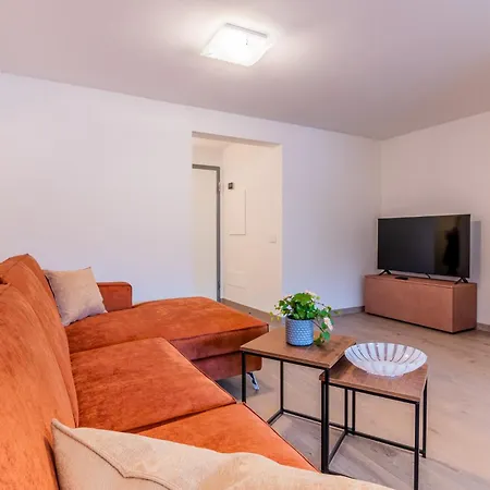 Dei Venti Breva & Menaggino Holiday home *